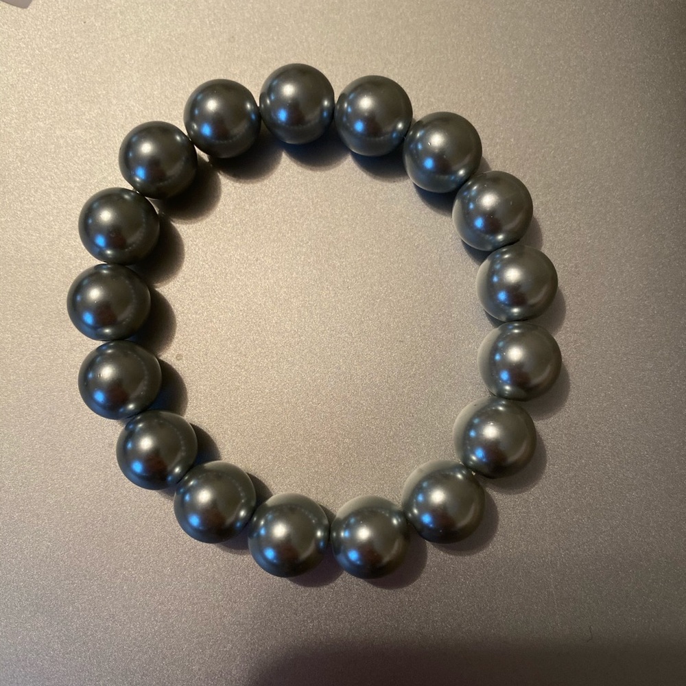 Costume Jewelry Pearled Bracelet